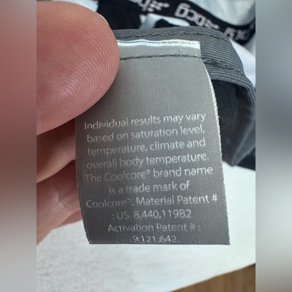 bcg .Blue and White Sports Hat with Striking Pattern - Picture 7 of 7